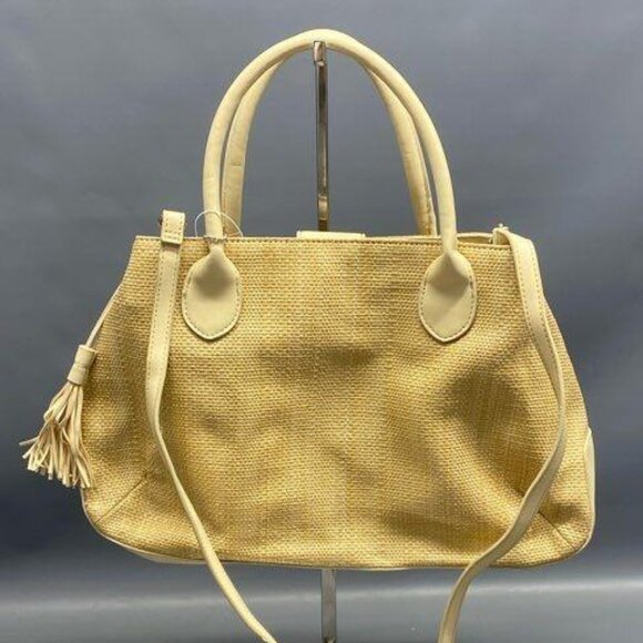 NWT Etienne Aigner Straw 2 way bag with Bag Charm - Picture 2 of 8